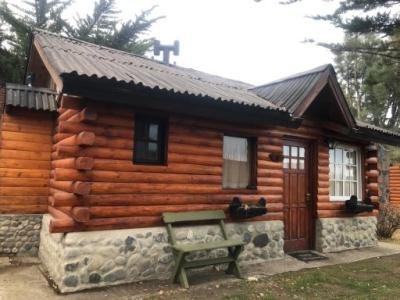 Casa en alquiler en El Calafate. 2 ambientes, 1 ba&ntilde;o y capacidad de 1 a 4 personas. 