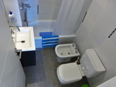 Departamento en alquiler en Ciudad de Córdoba. 3 ambientes, 1 ba&ntilde;o y capacidad de 1 a 2 personas. 