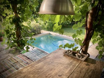 Casa en alquiler en Luján de Cuyo. 3 ambientes, 1 baño y capacidad de 1 a 4 personas. 