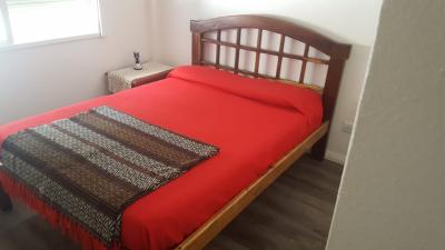 Departamento en alquiler en El Bolsón. 2 ambientes, 1 baño y capacidad de 1 a 3 personas. 